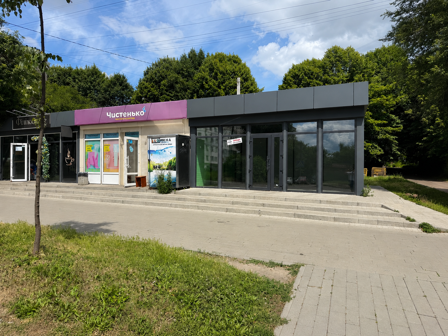 Комерційне приміщення Ціалковського 5